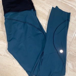 Lululemon Blue Crop Leggings with Zipper in back